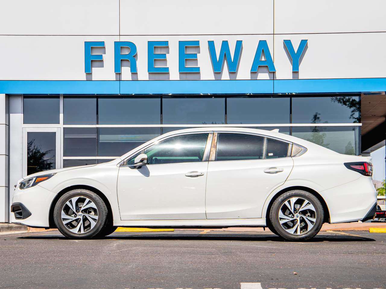 Used 2021 Subaru Legacy Premium AWD/4WD image 2