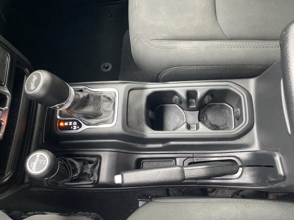 Used 2022 Jeep Wrangler Unlimited Sport image 27