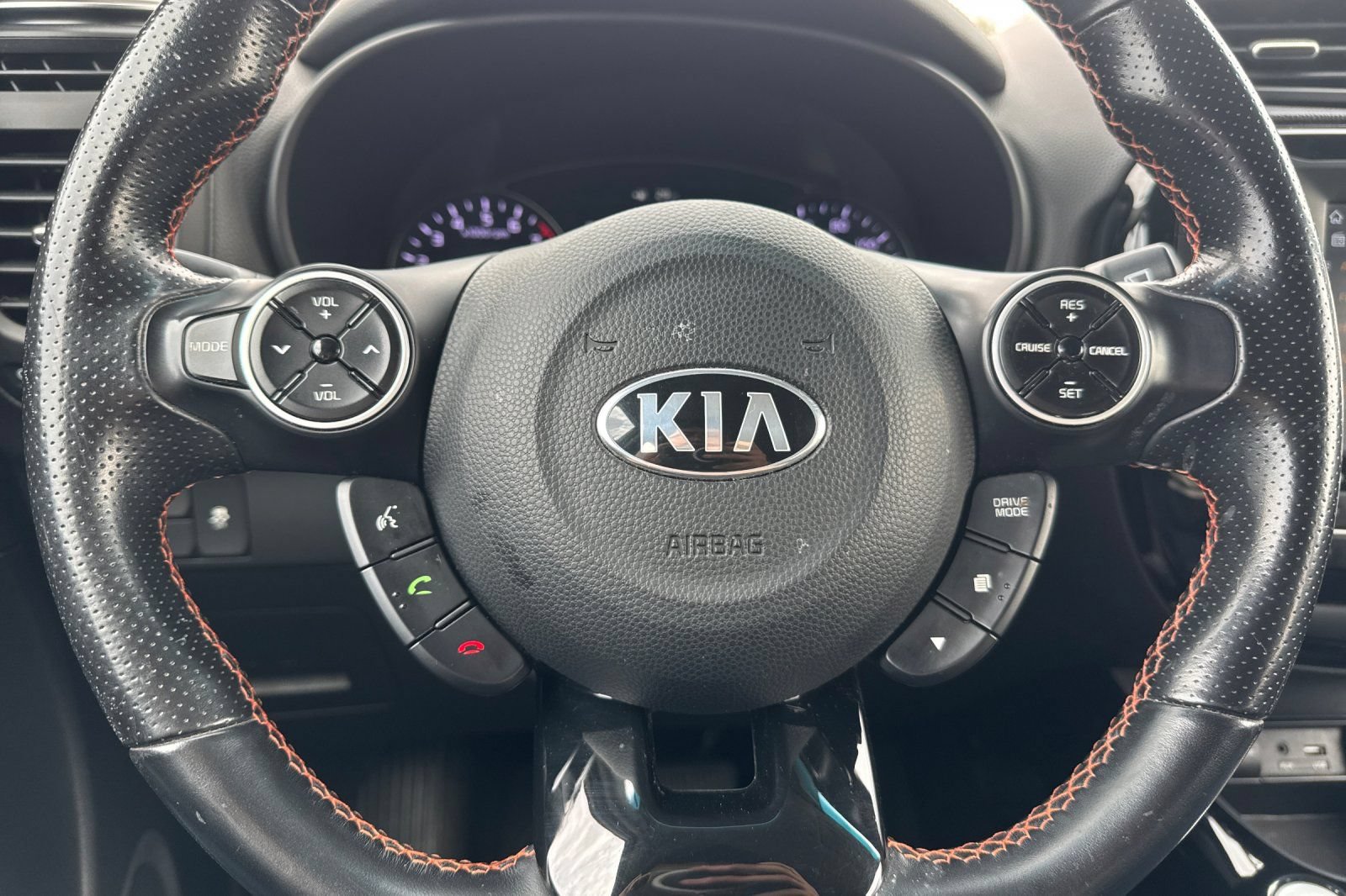 Used 2019 Kia Soul ! FWD image 22