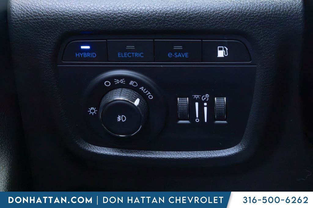 Used 2022 Jeep Grand Cherokee Summit AWD/4WD image 12