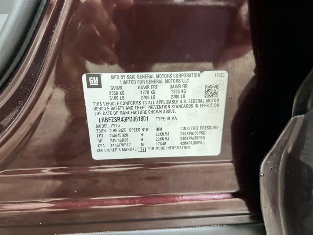 Certified 2023 Buick Envision Avenir image 29