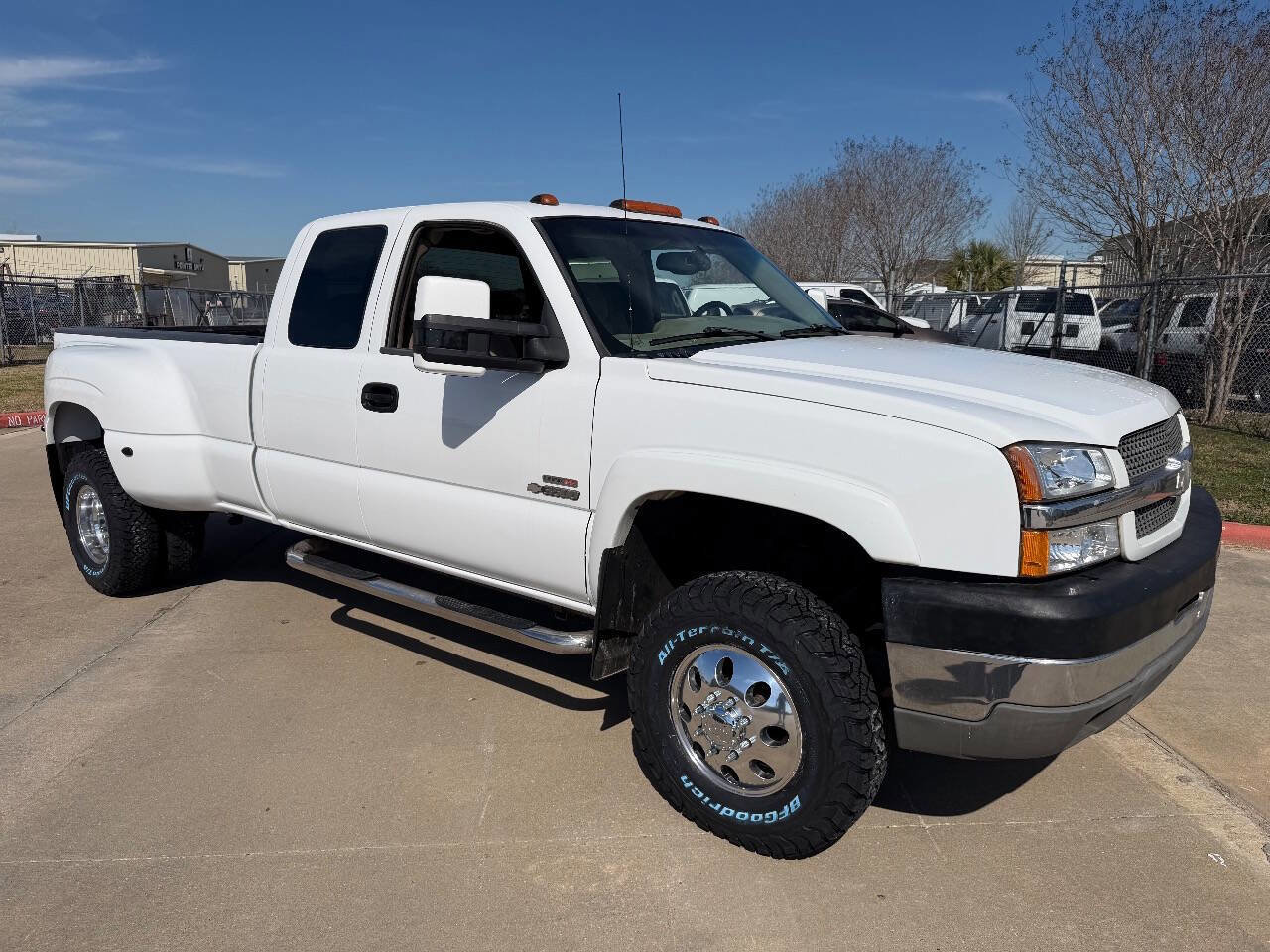 Used 2003 Chevrolet Silverado 3500 LS image 6