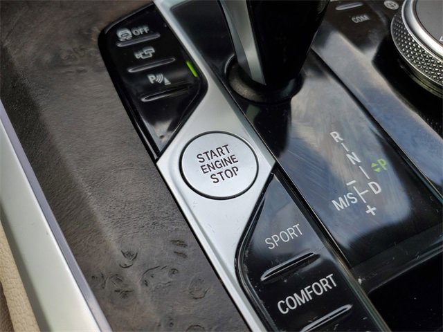 Used 2022 BMW X5 sDrive40i w/ Parking Assistance Package image 24