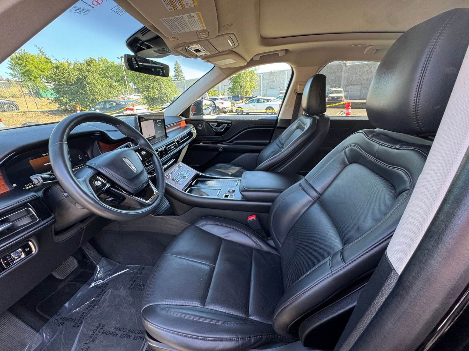 Used 2024 Lincoln Aviator Reserve image 30