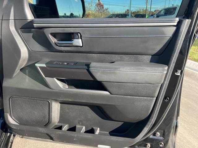 Used 2023 Toyota Tundra Platinum image 10