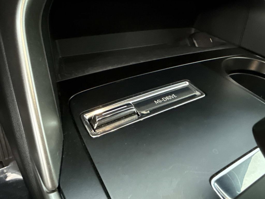 Certified 2025 MAZDA CX-90 3.3 Turbo w/ Select Package image 37