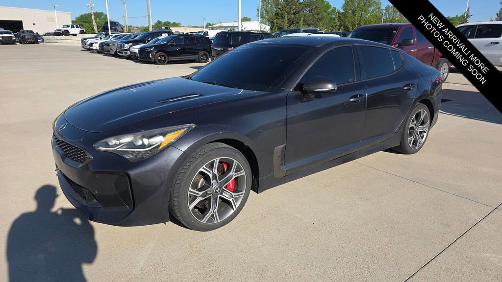 Used 2019 Kia Stinger GT image 1