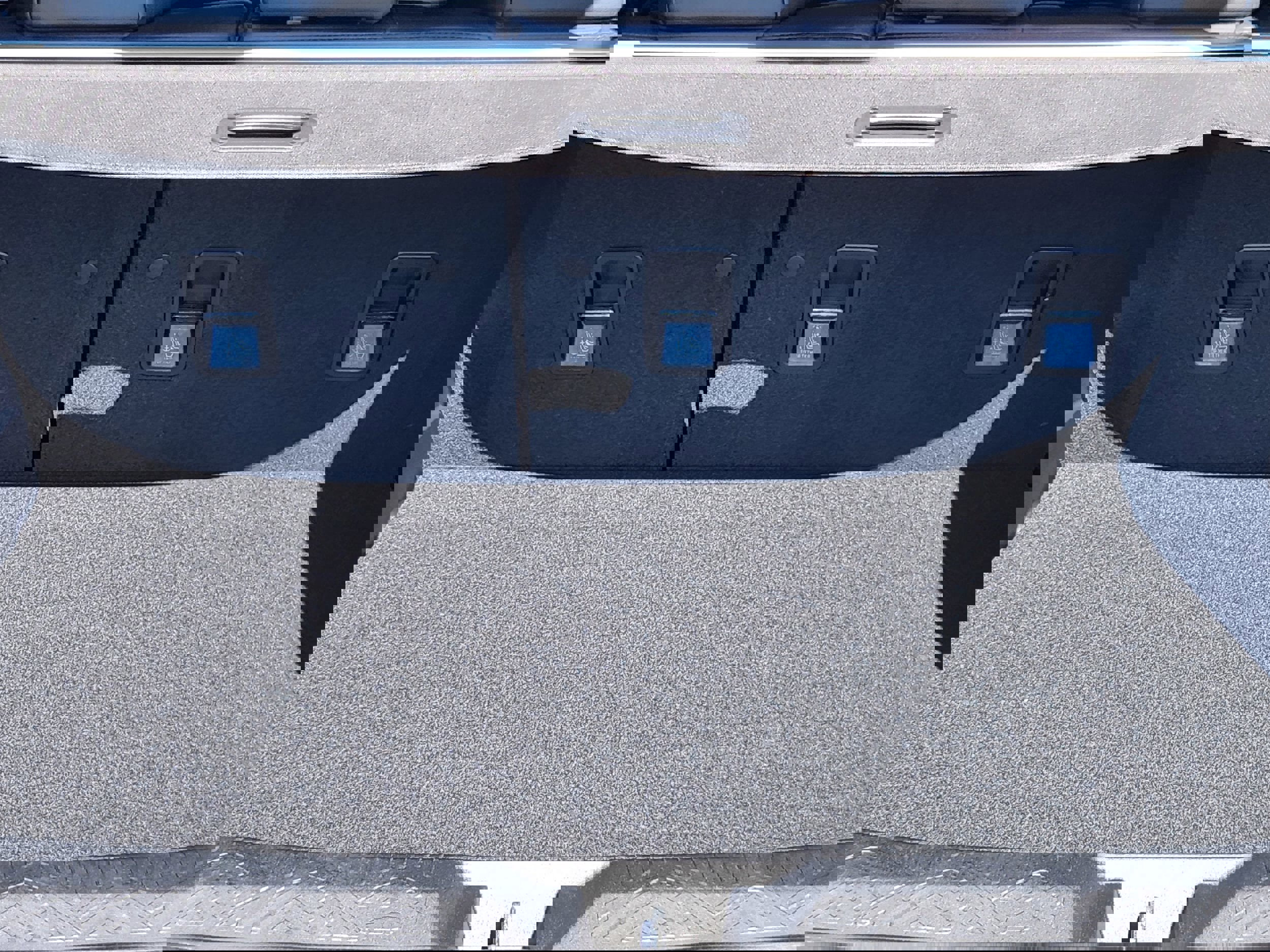 New 2025 Subaru Crosstrek 2.5i Limited w/ Popular Package #4A image 13