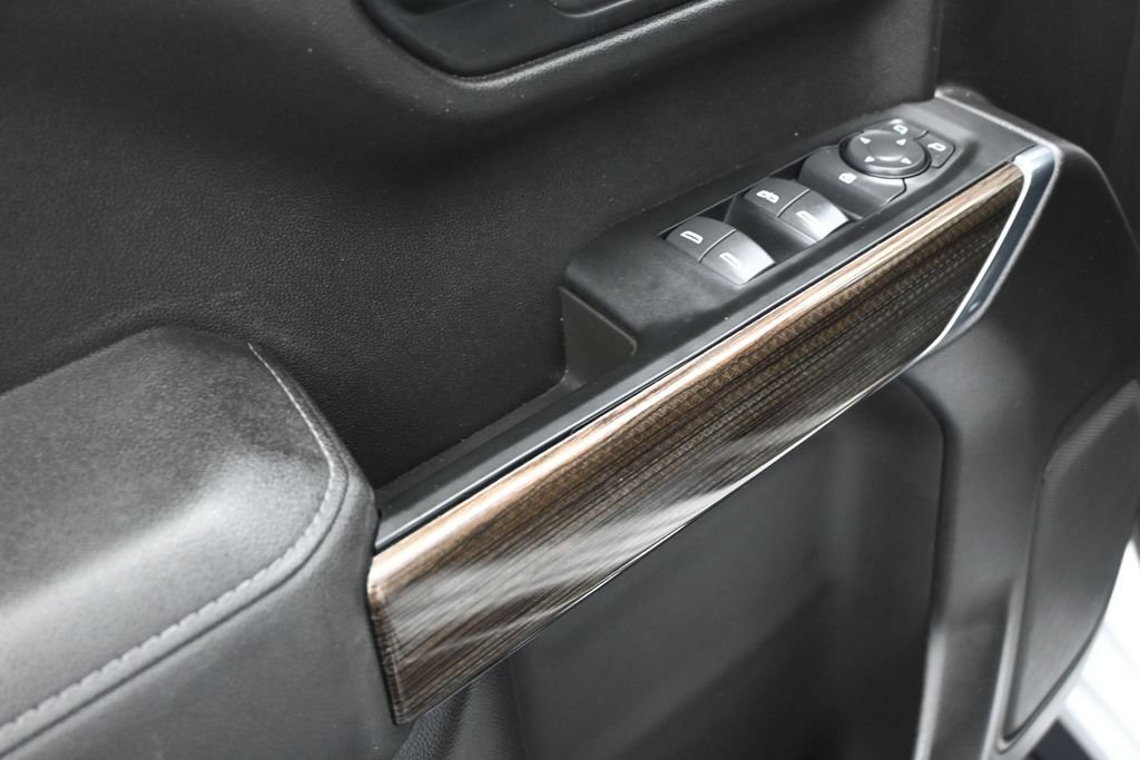 Used 2022 Chevrolet Silverado 1500 LT RWD image 11