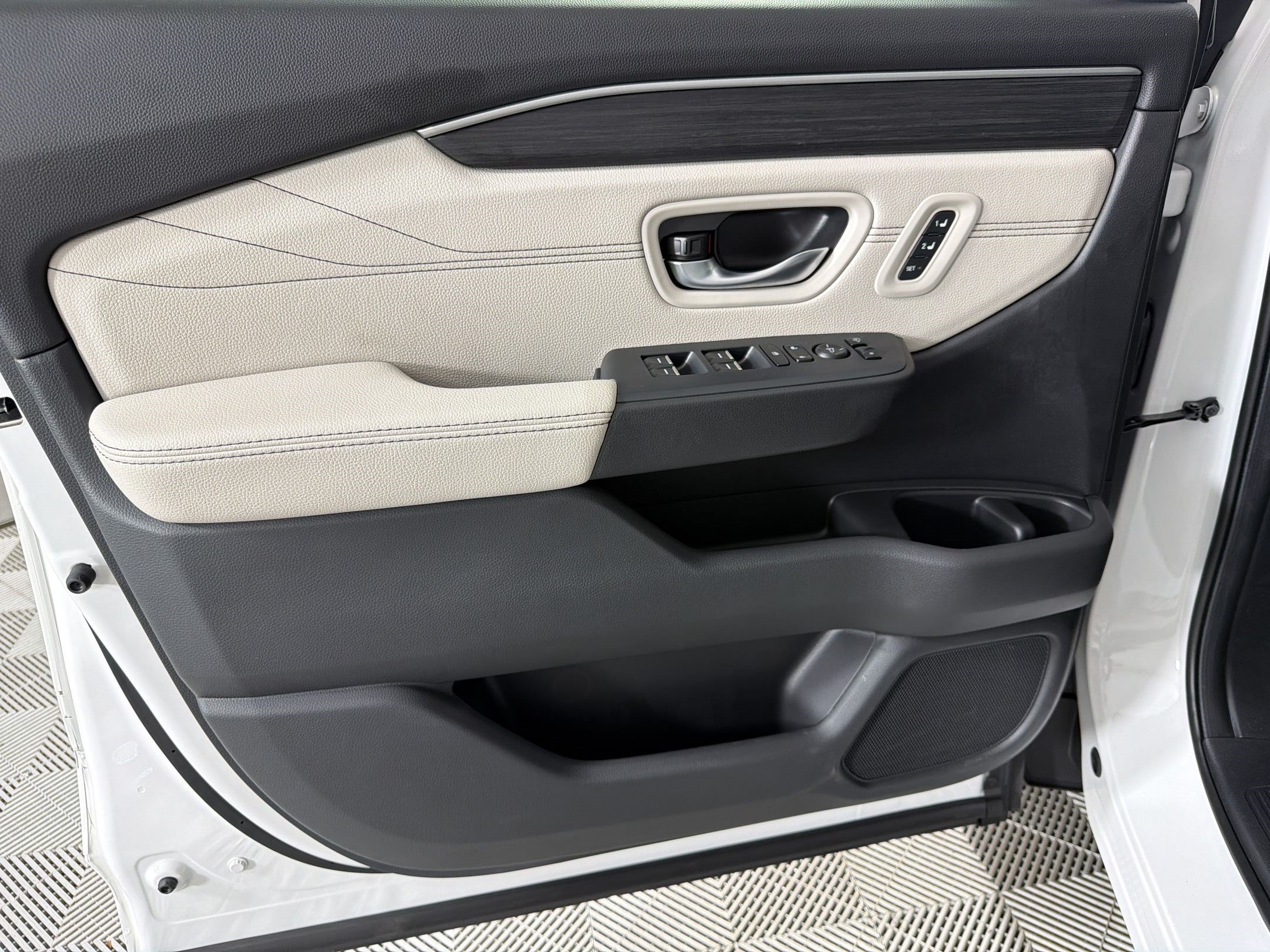 New 2026 Honda Pilot Touring image 13