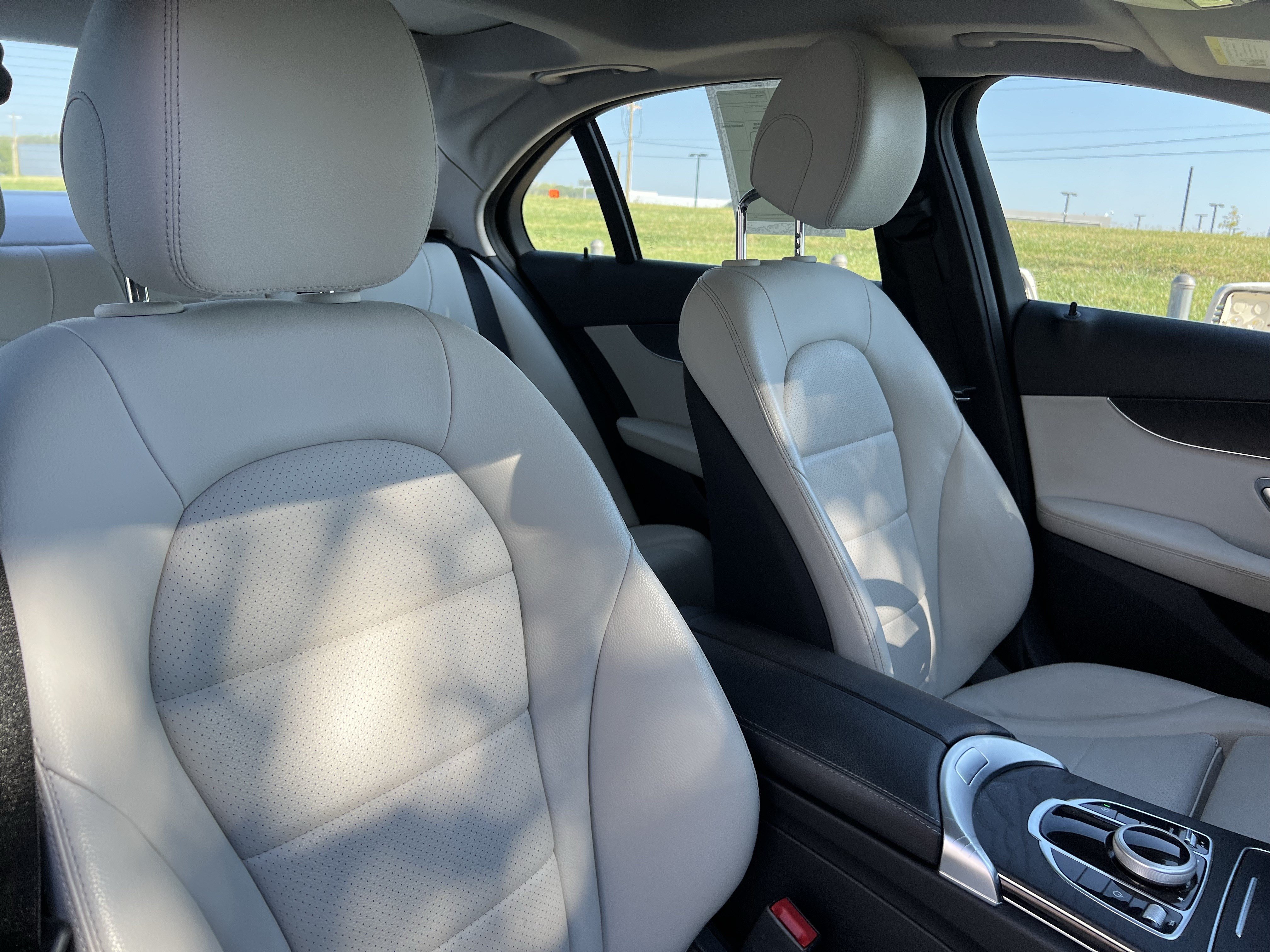 Used 2017 Mercedes-Benz C 300 Sedan image 35