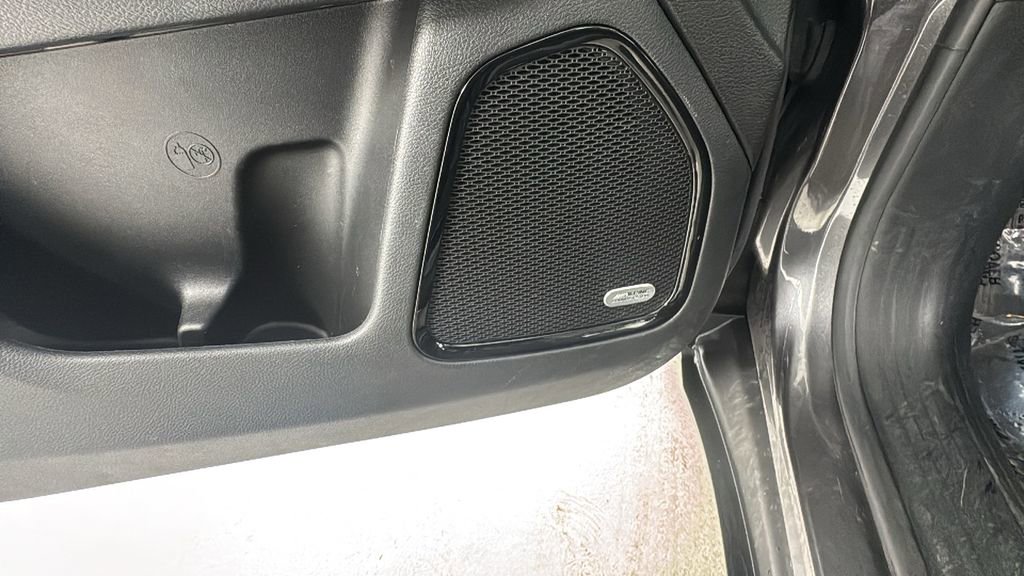 Used 2022 Jeep Compass Trailhawk w/ Trailhawk Elite Group image 21