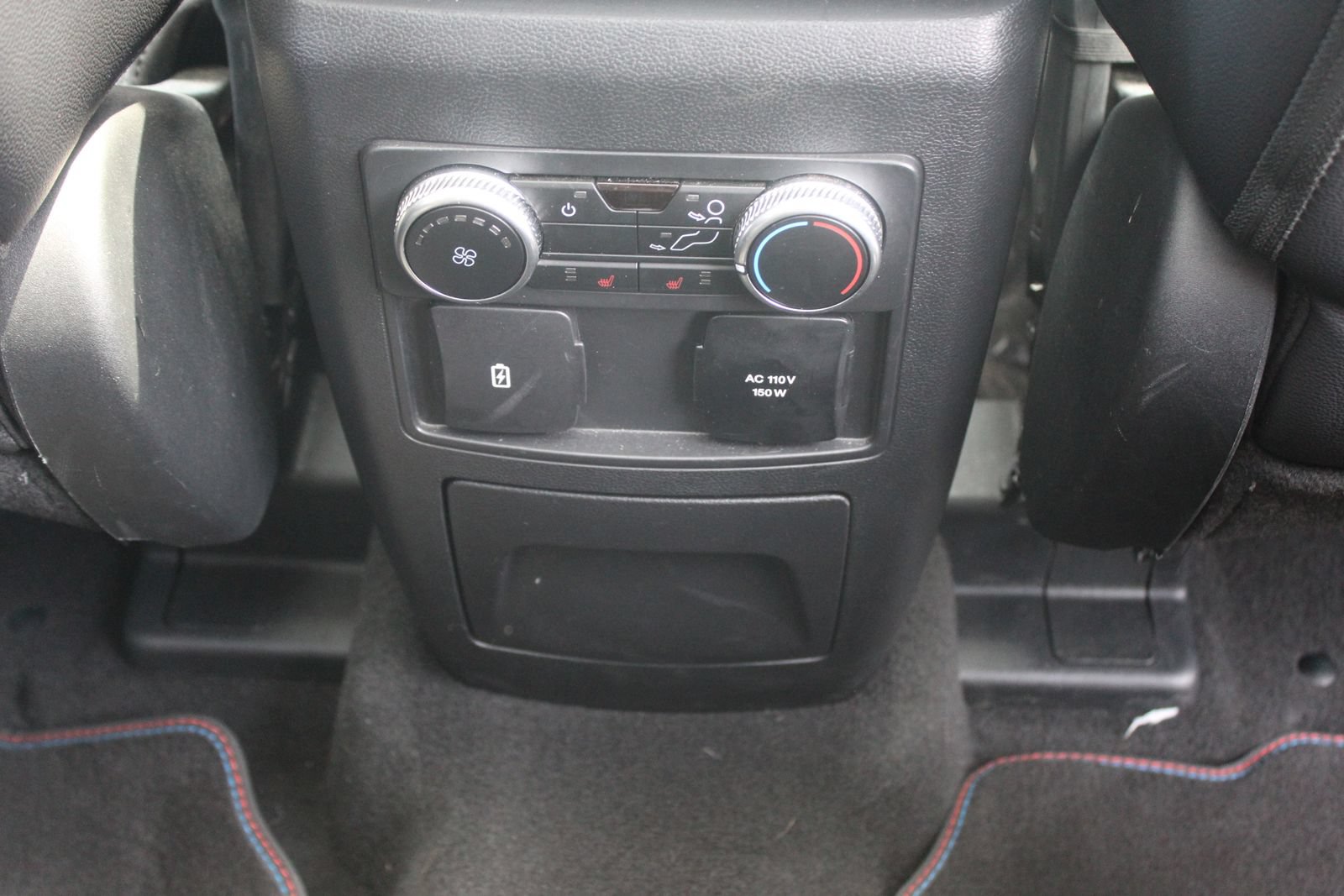 Used 2023 Ford Explorer ST w/ Equipment Group 401A AWD/4WD image 14