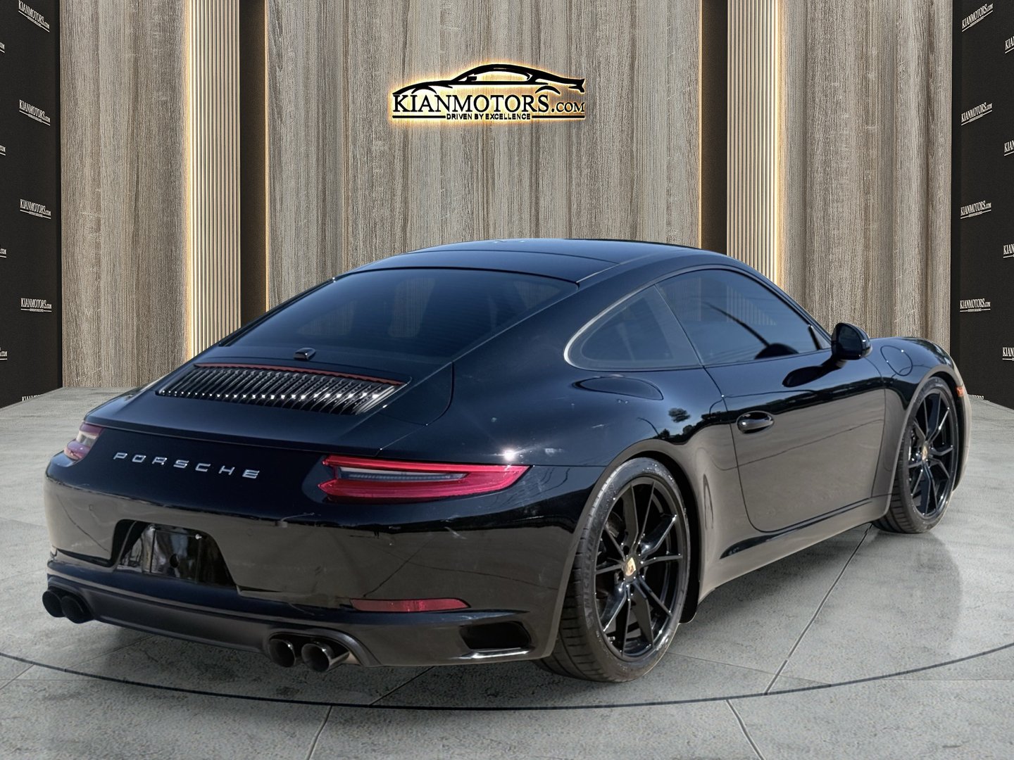 Used 2018 Porsche 911 Carrera RWD image 11