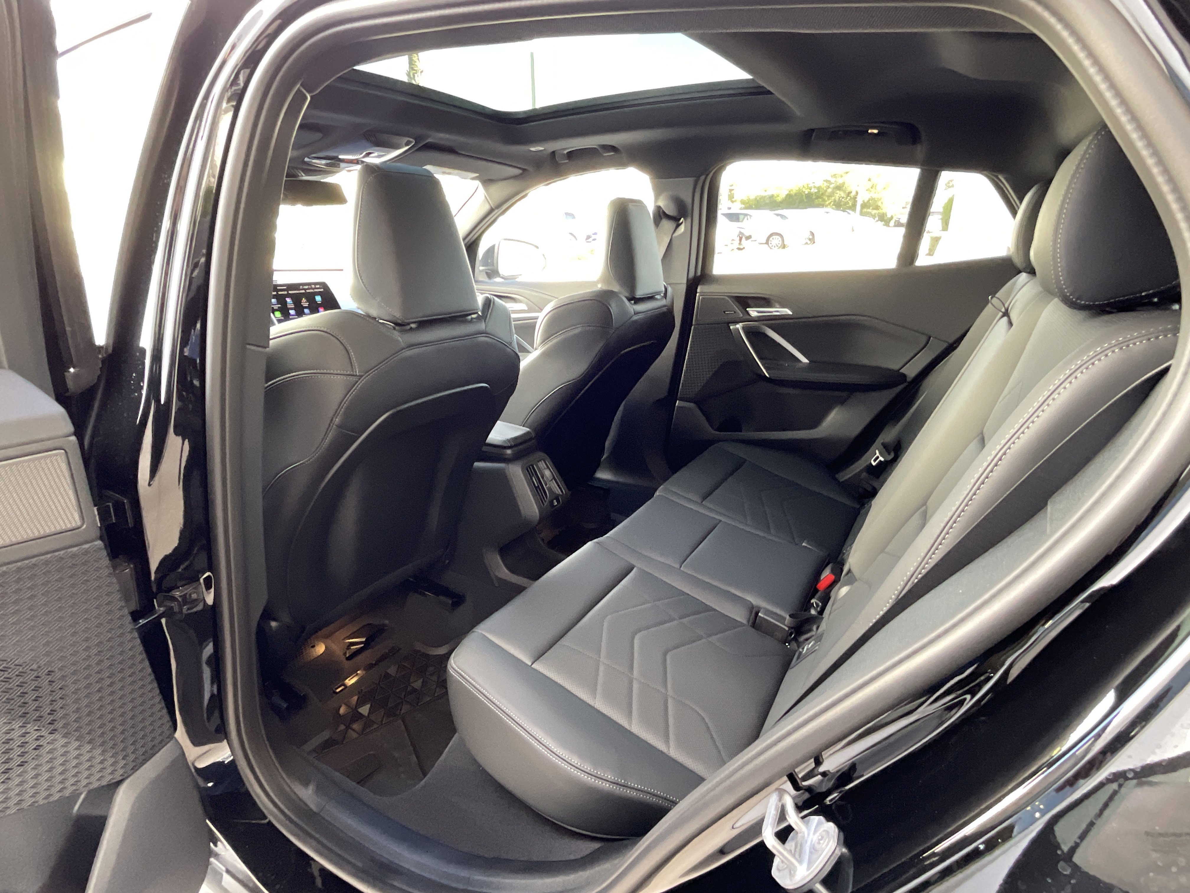 New 2026 BMW X2 xDrive28i w/ Convenience Package image 23