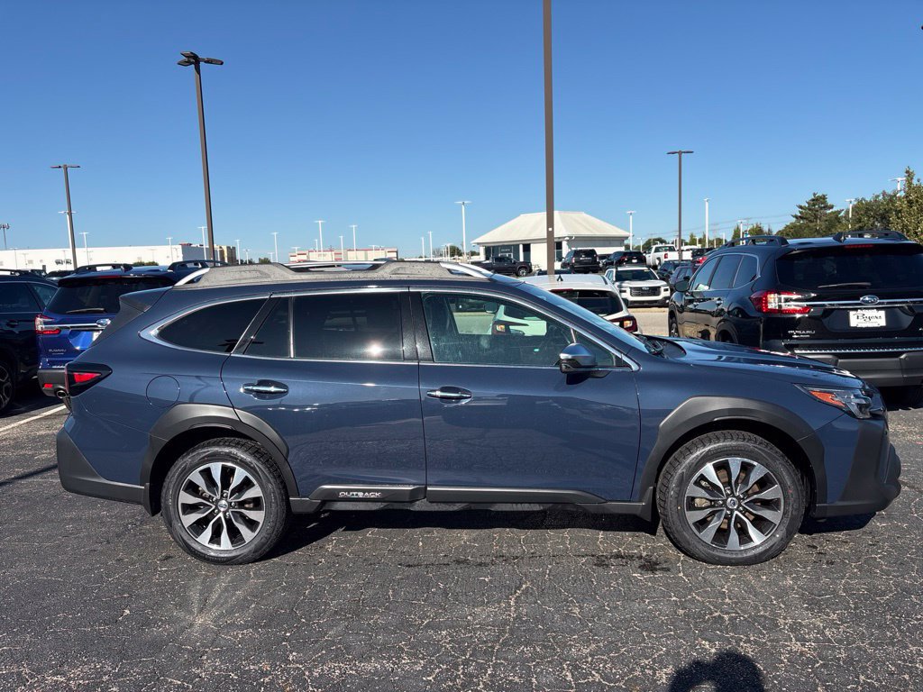 Certified 2024 Subaru Outback Touring XT AWD/4WD image 2