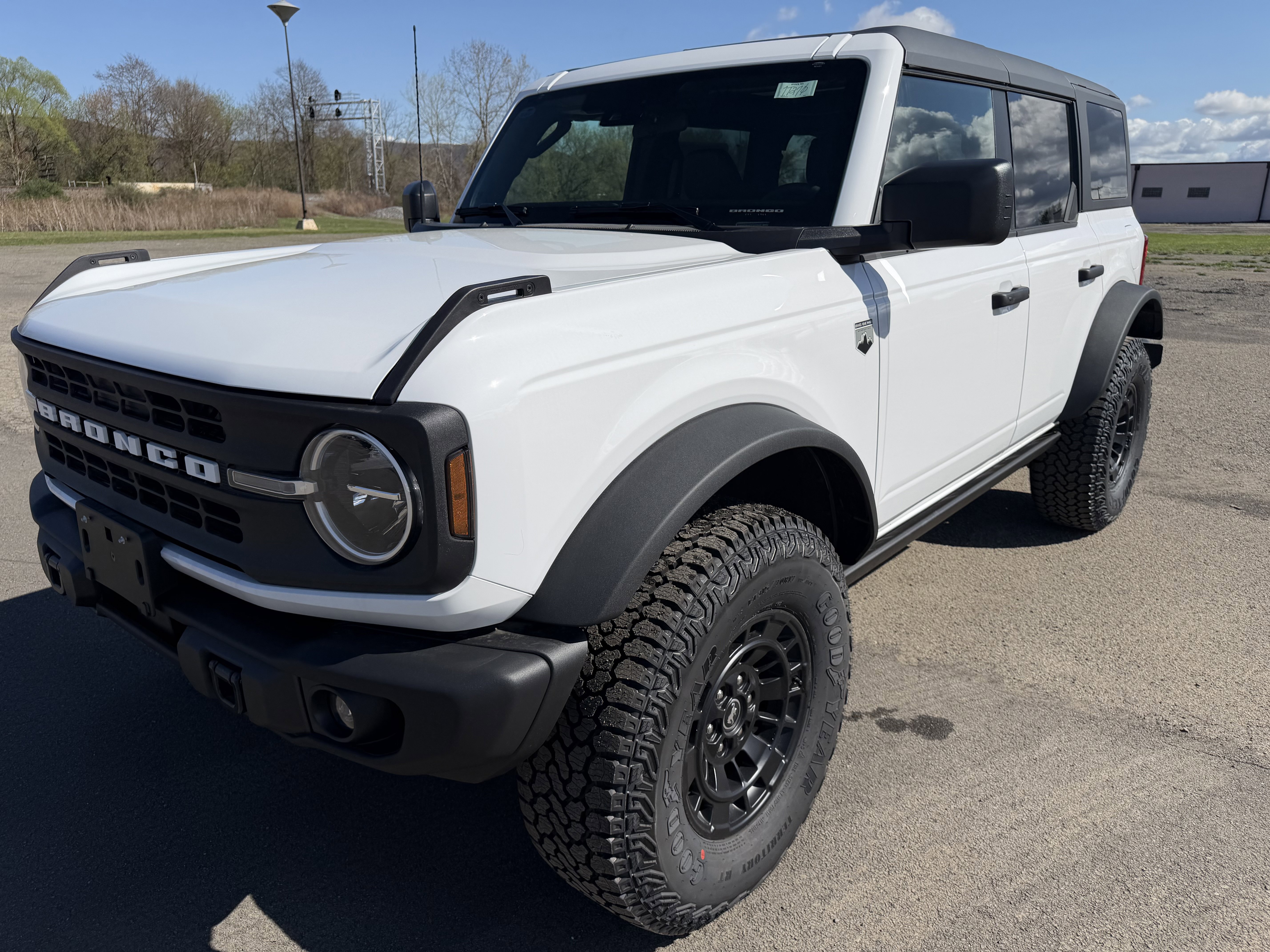 New 2026 Ford Bronco Big Bend w/ Black Diamond Package AWD/4WD image 4