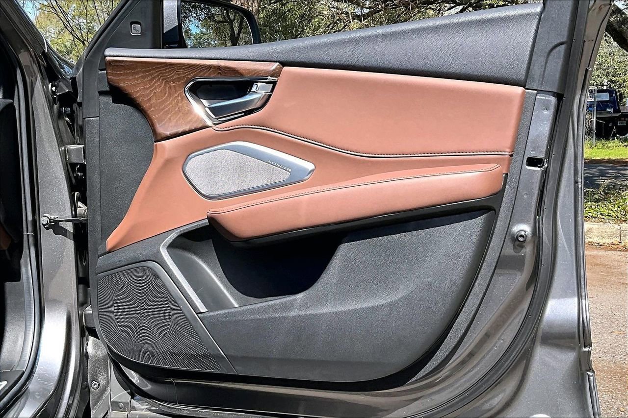 Used 2024 Acura RDX SH-AWD w/ Advance Package image 25