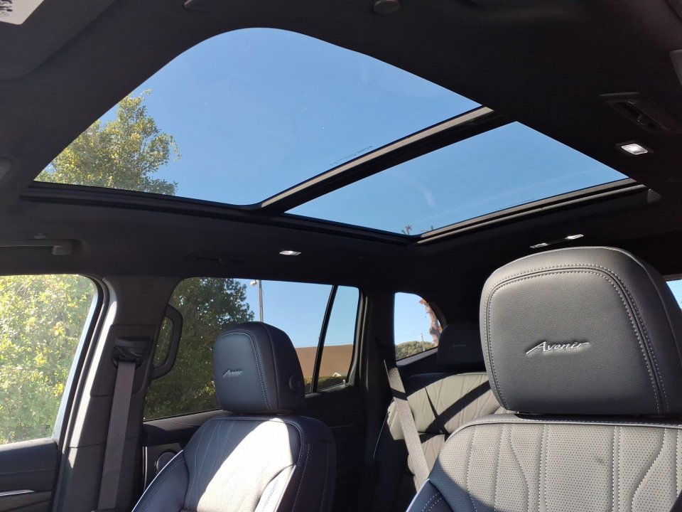 New 2026 Buick Enclave Avenir w/ Super Cruise Package image 15