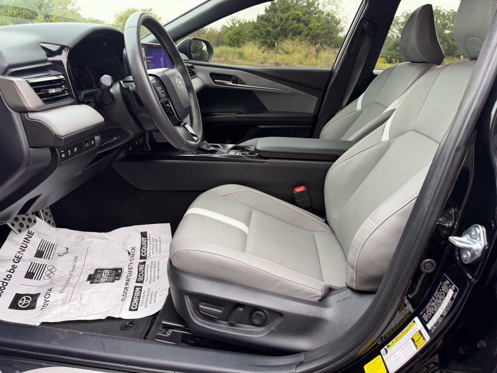 Certified 2025 Toyota Camry SE w/ Multimedia Upgrade Package FWD image 10