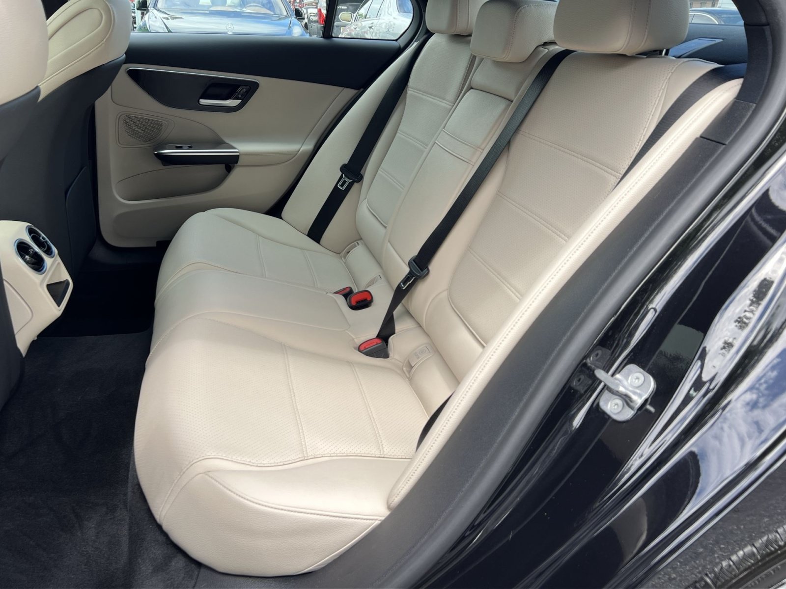Certified 2023 Mercedes-Benz C 300 4MATIC Sedan image 30