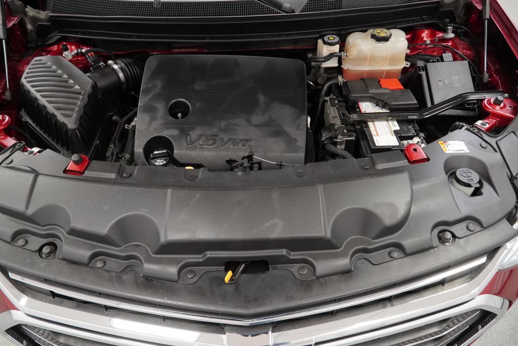 Used 2018 Chevrolet Traverse LT FWD image 48