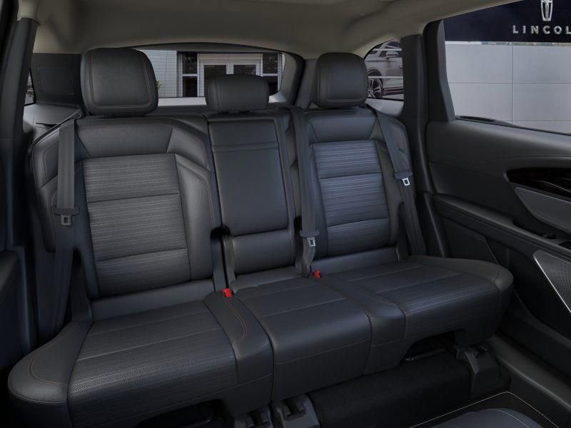 New 2026 Lincoln Nautilus Reserve image 11