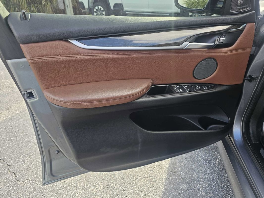 Used 2014 BMW X5 sDrive35i image 10