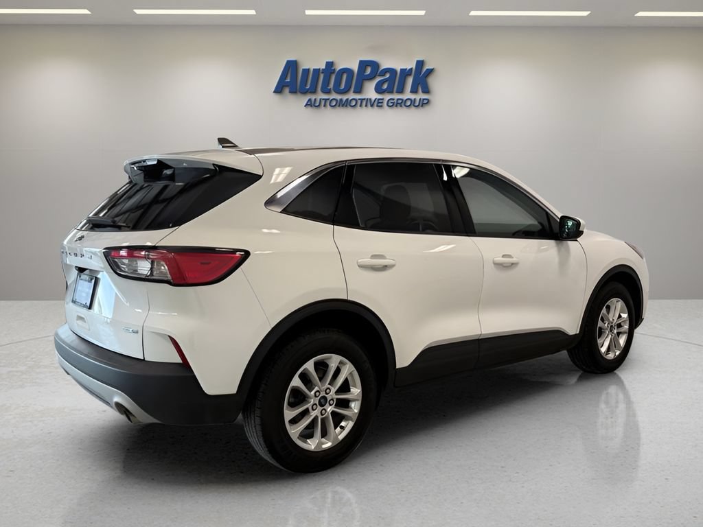 Used 2020 Ford Escape SE AWD/4WD image 7