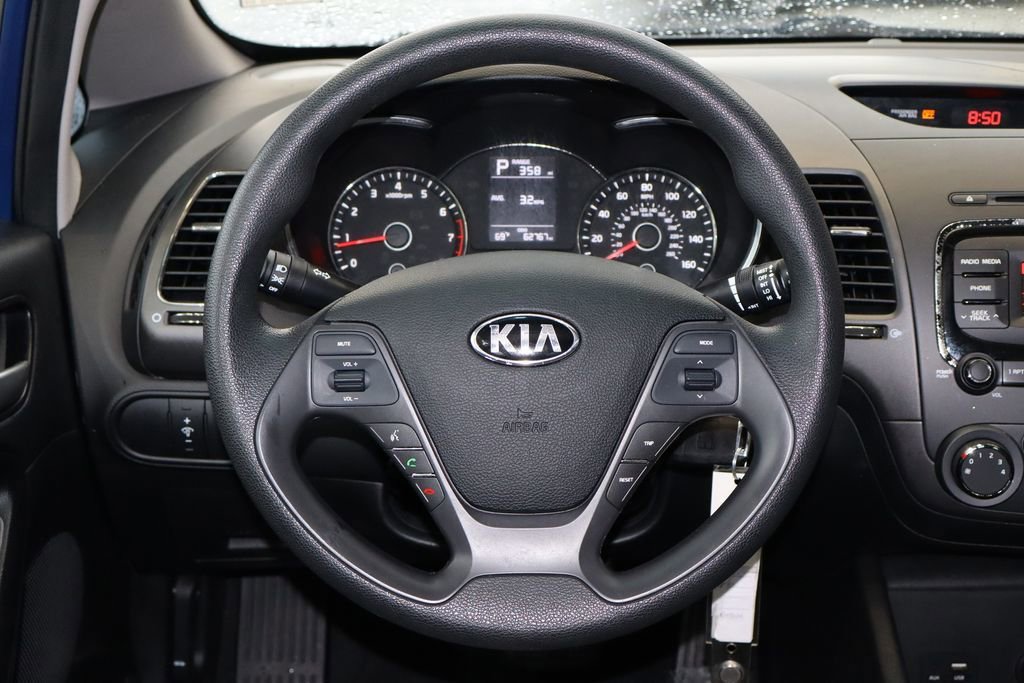 Used 2017 Kia Forte LX image 22