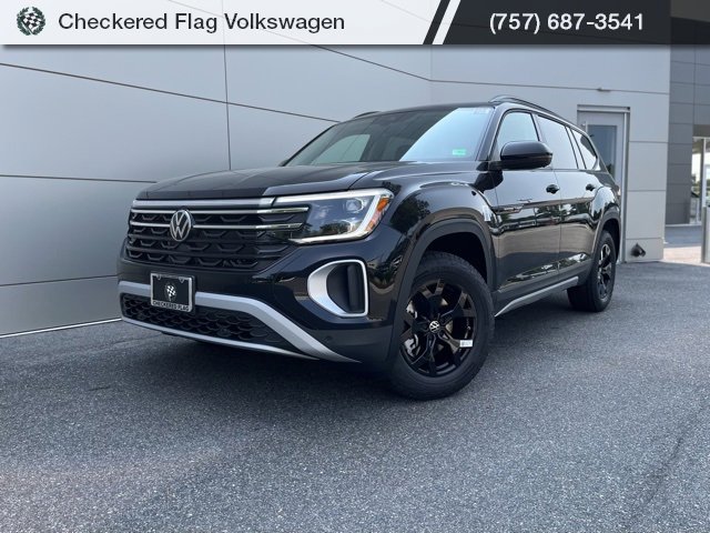 New 2025 Volkswagen Atlas Peak Edition SE