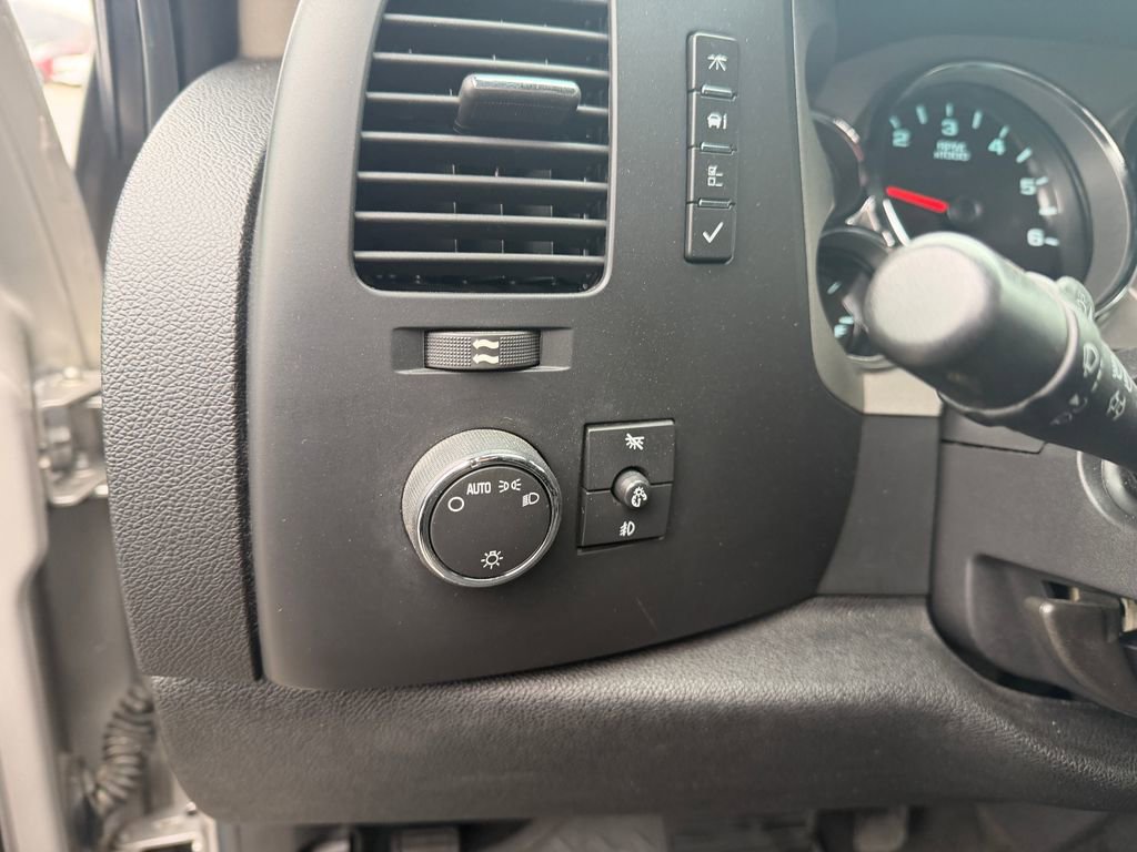 Used 2008 Chevrolet Silverado 1500 LT w/ Power Pack Plus AWD/4WD image 15