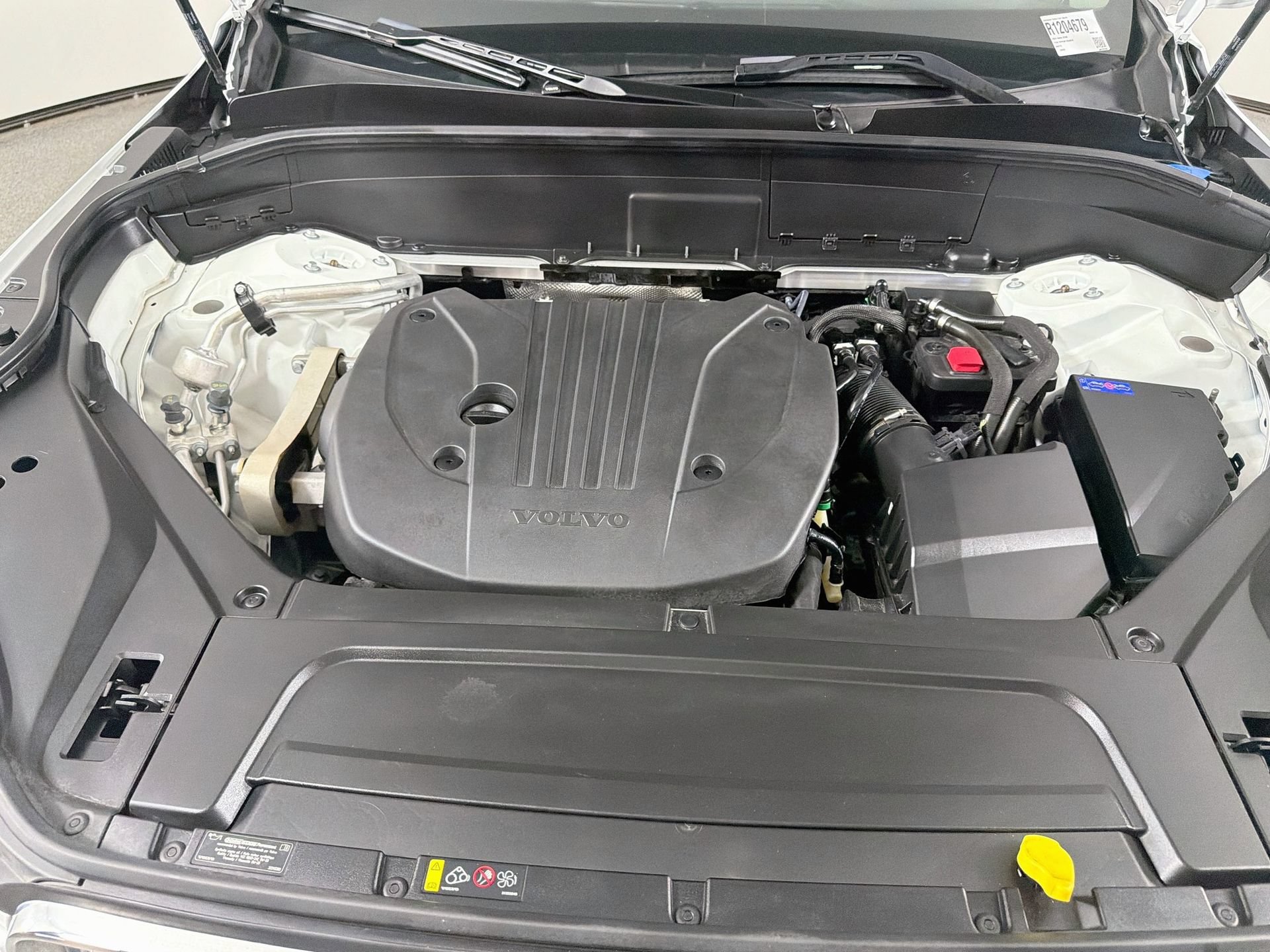 Certified 2024 Volvo XC90 B5 Core AWD/4WD image 32
