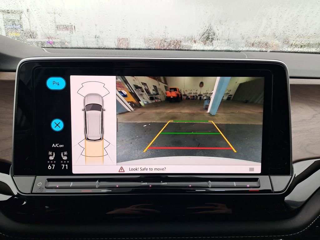 Used 2024 Volkswagen Atlas SE image 26