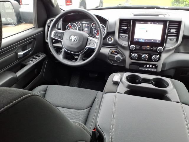 New 2026 RAM 1500 Express RWD image 4