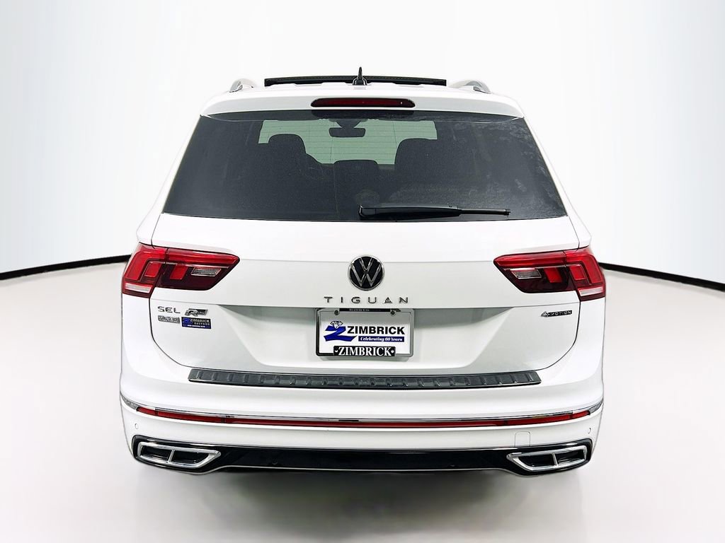 Used 2024 Volkswagen Tiguan SEL R-Line image 6