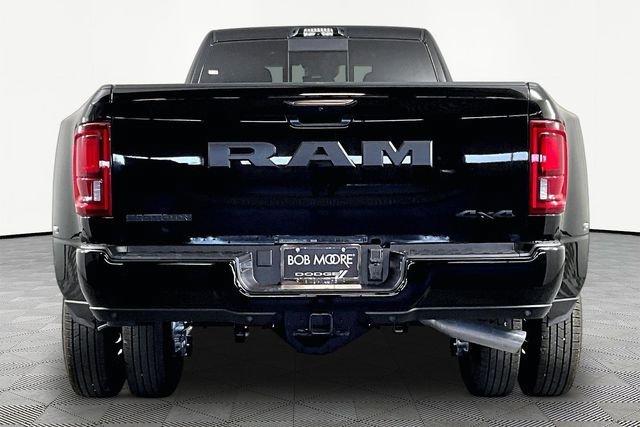 New 2026 RAM 3500 Big Horn AWD/4WD image 5
