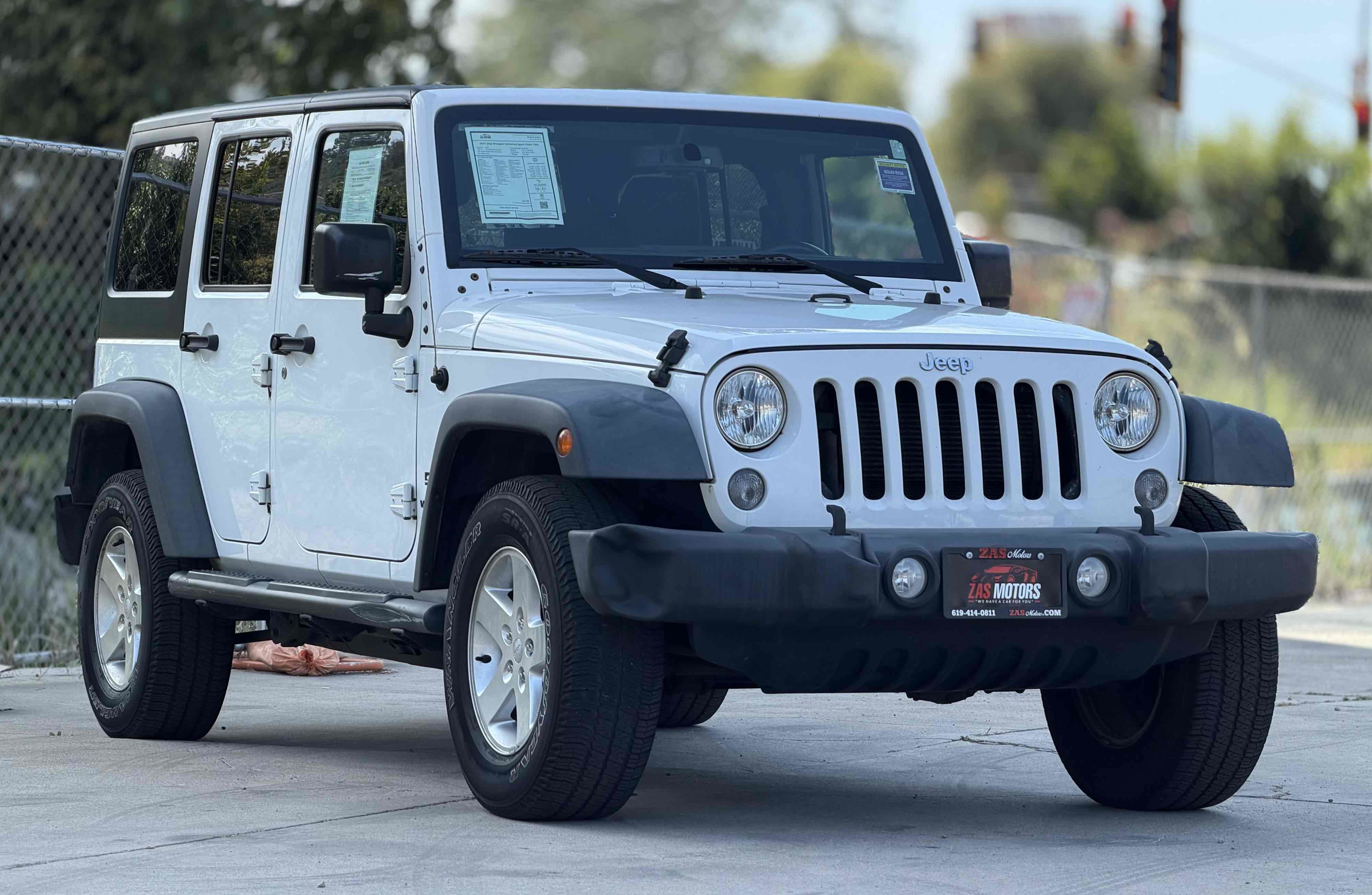 Used 2015 Jeep Wrangler Unlimited Sport w/ Quick Order Package 24S AWD/4WD image 4
