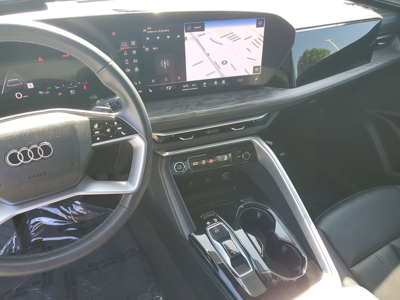 Used 2025 Audi Q5 Premium Plus w/ Premium Plus image 24