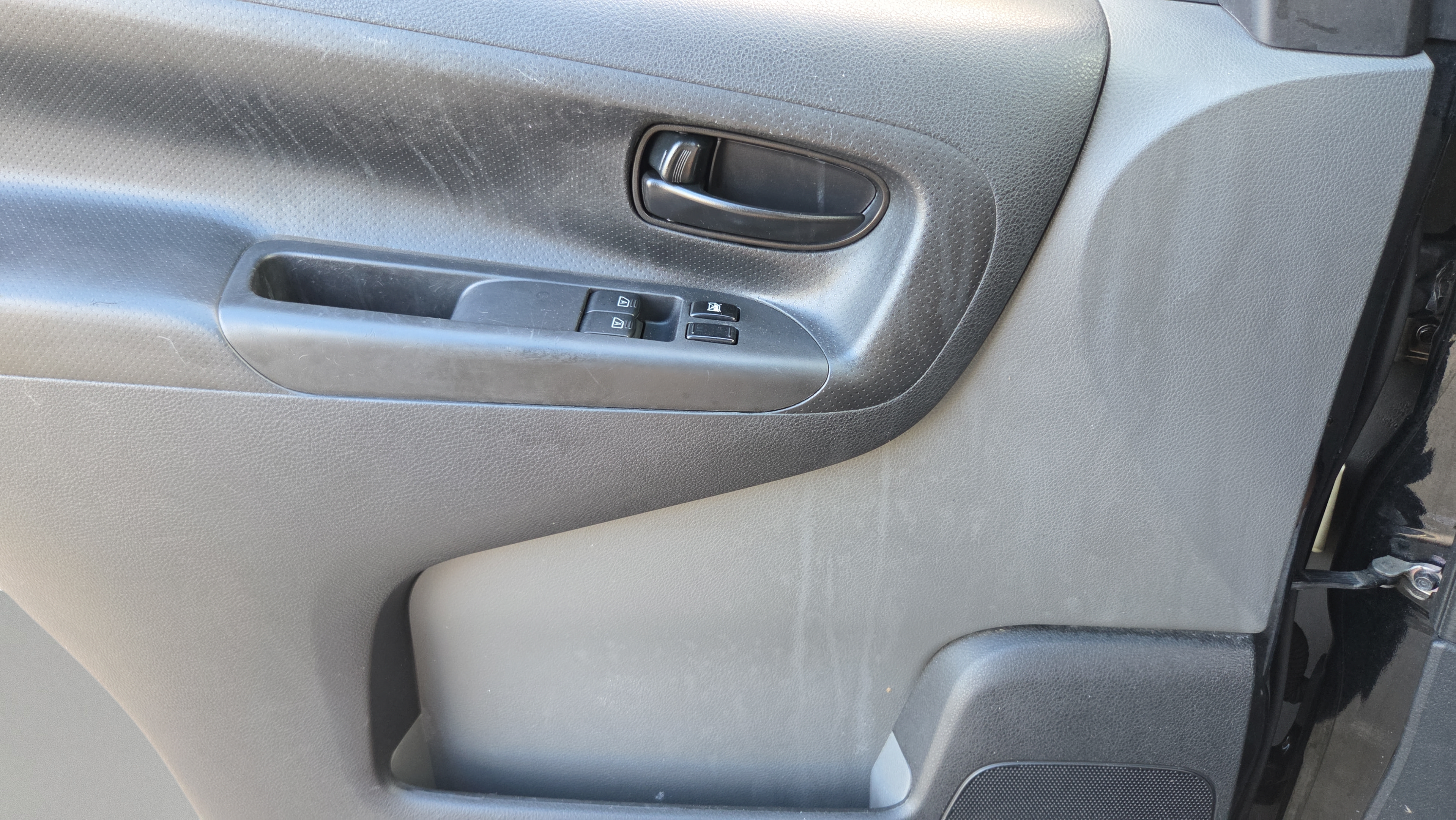 Used 2020 Nissan NV200 S w/ Back Door Glass Package FWD image 25