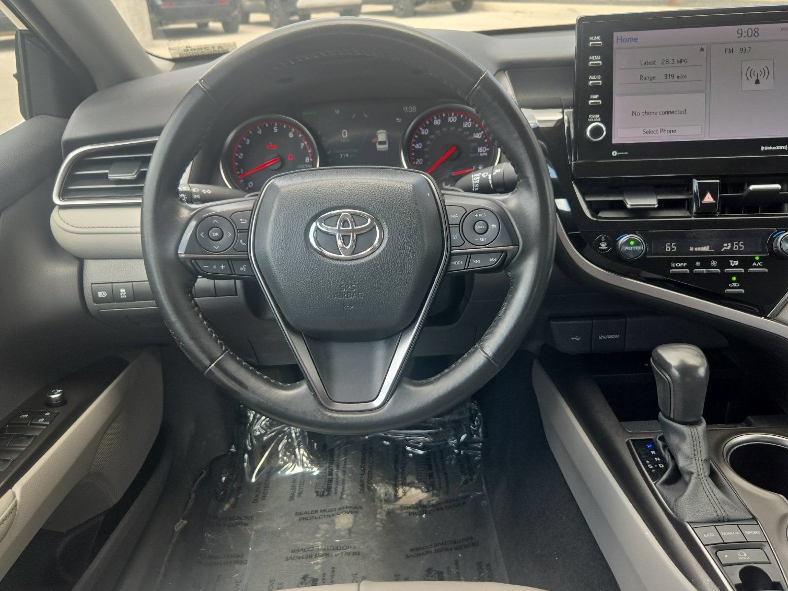 Used 2024 Toyota Camry XSE FWD image 13
