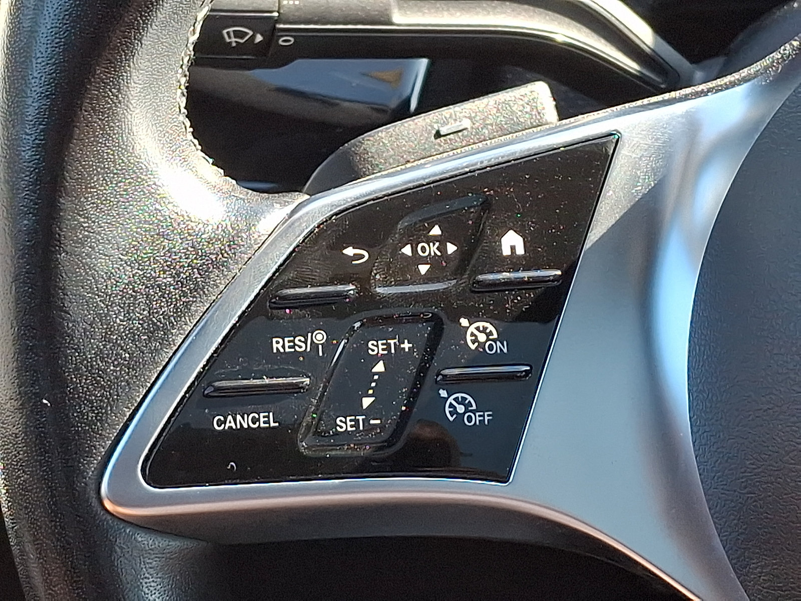 Used 2025 Mercedes-Benz CLA 250 4MATIC image 21