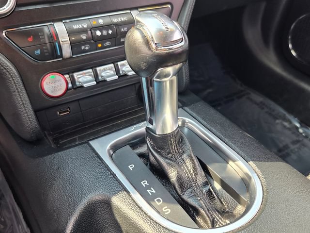 Used 2019 Ford Mustang Premium RWD image 23