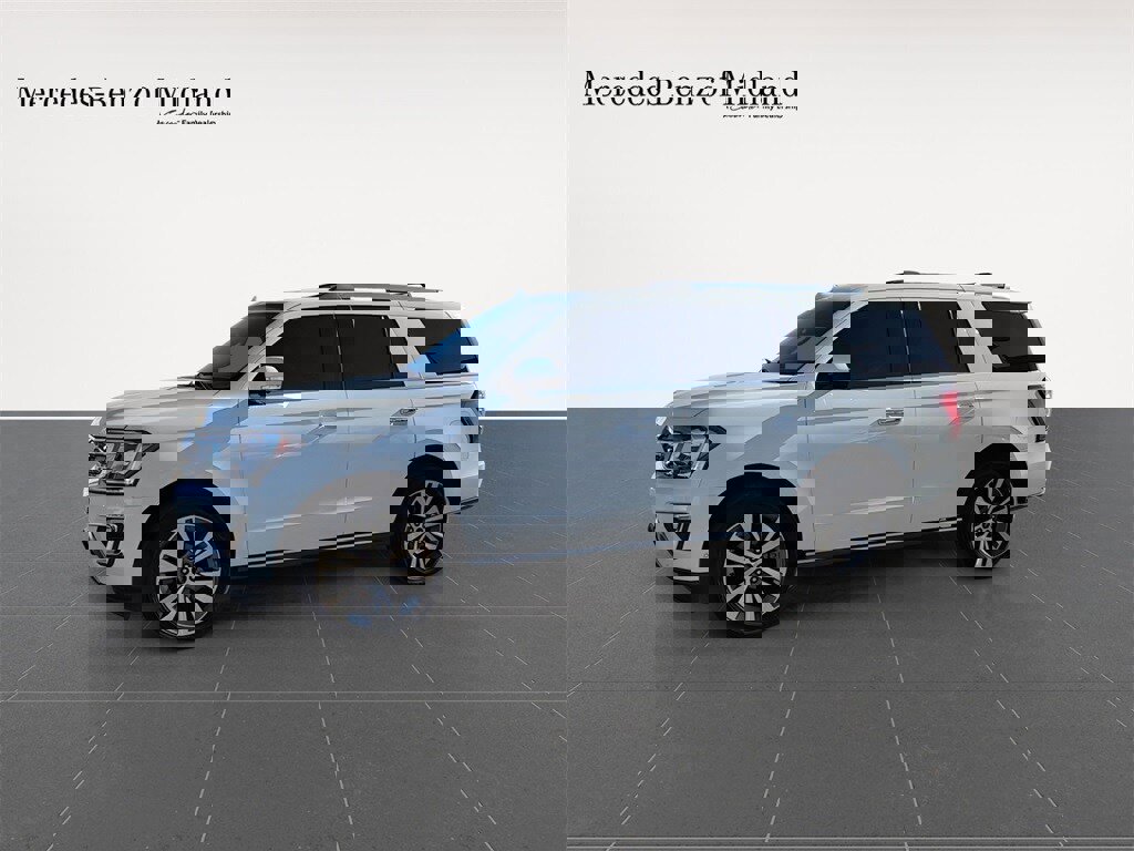 Used 2021 Ford Expedition Limited image 4