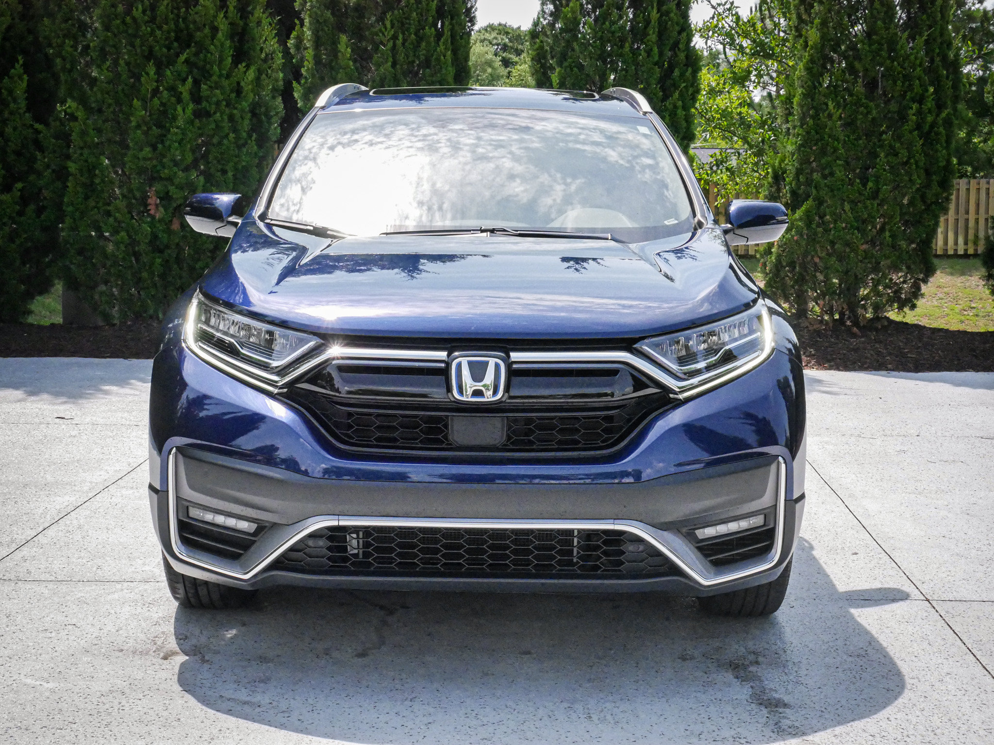 Used 2022 Honda CR-V Touring image 3