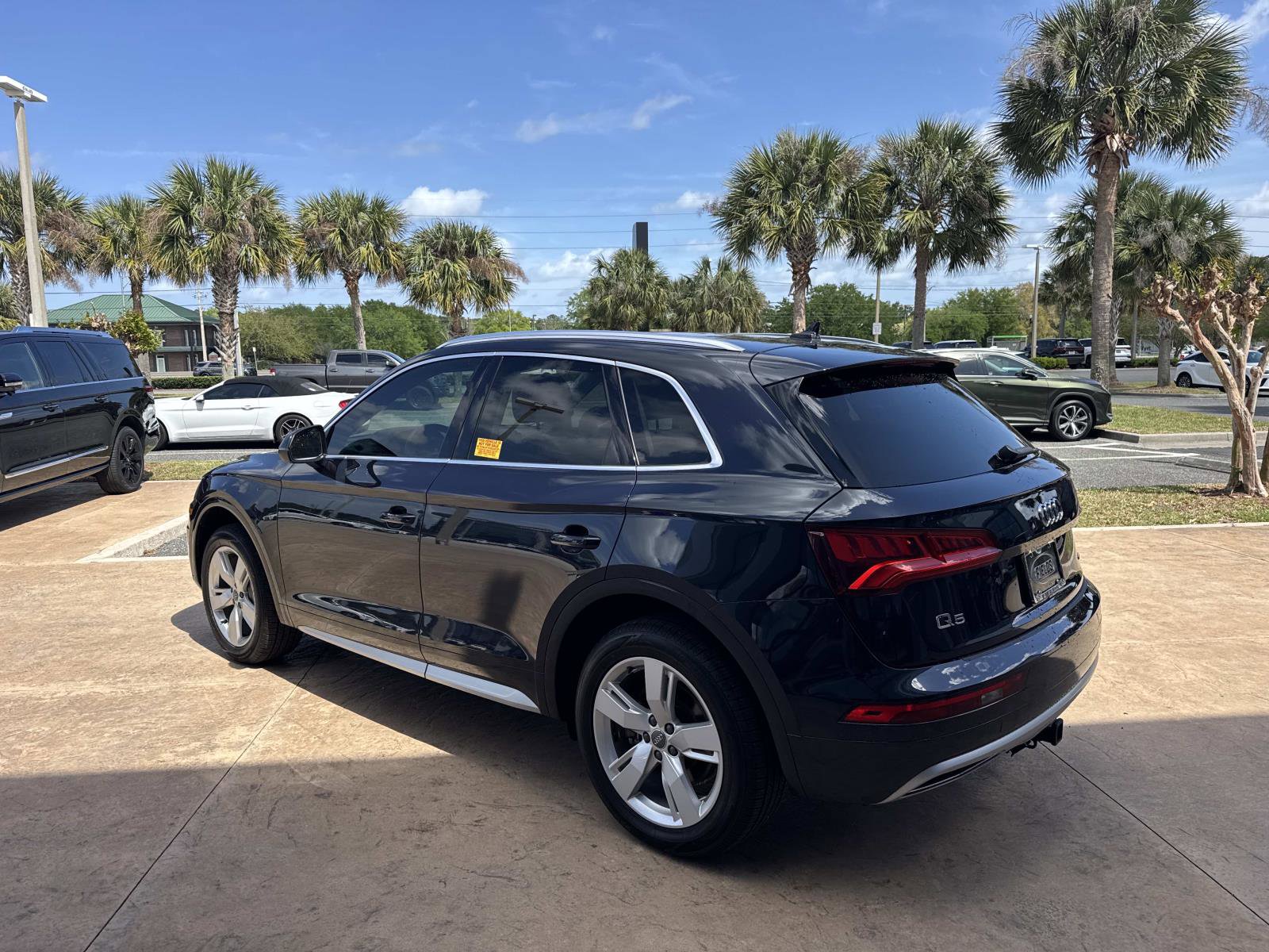 Used 2019 Audi Q5 2.0T Premium Plus w/ Premium Plus Package image 5