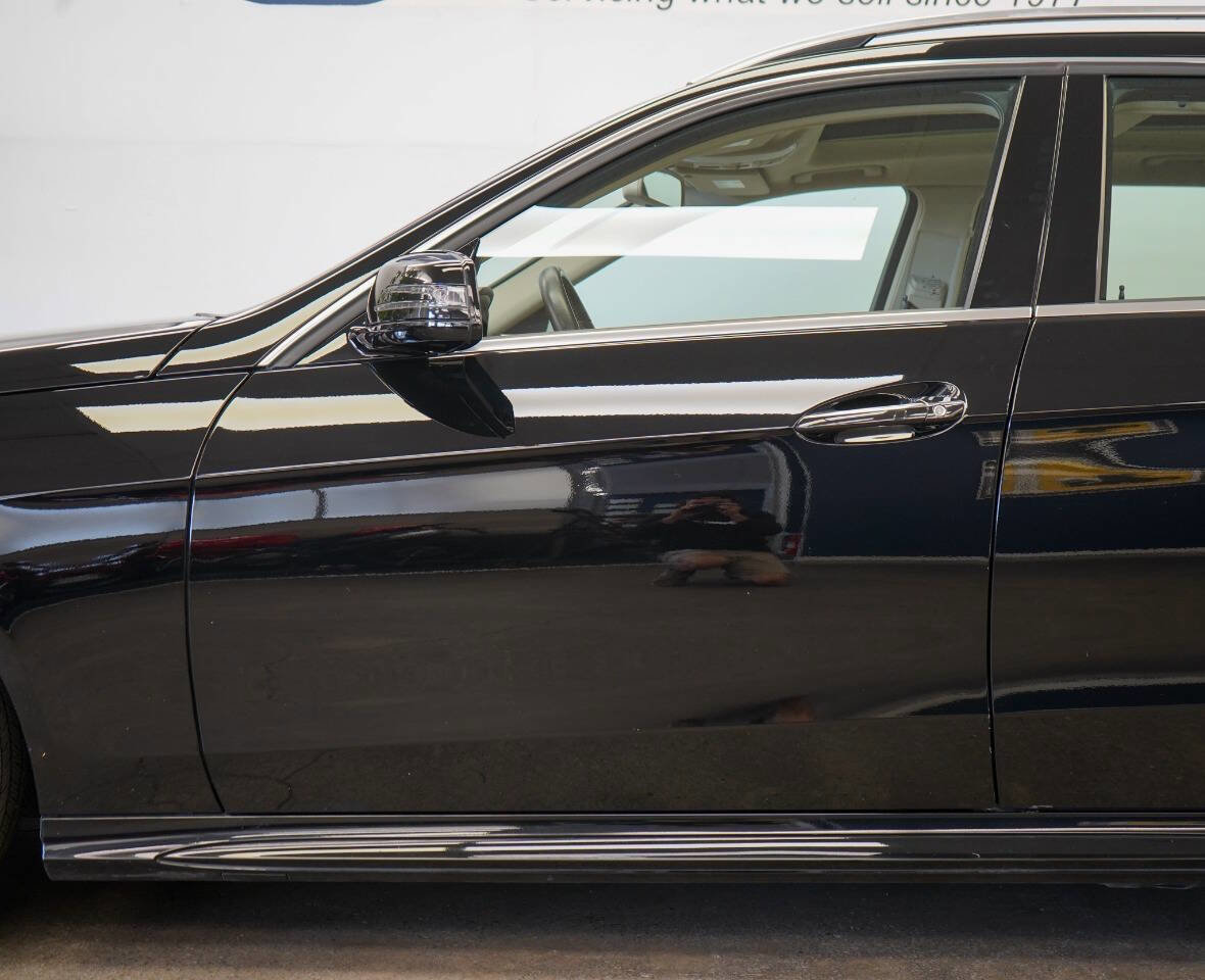 Used 2016 Mercedes-Benz E 350 4MATIC Wagon image 8