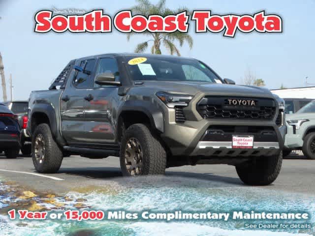 Used 2024 Toyota Tacoma 4x4 Double Cab Hybrid image 1