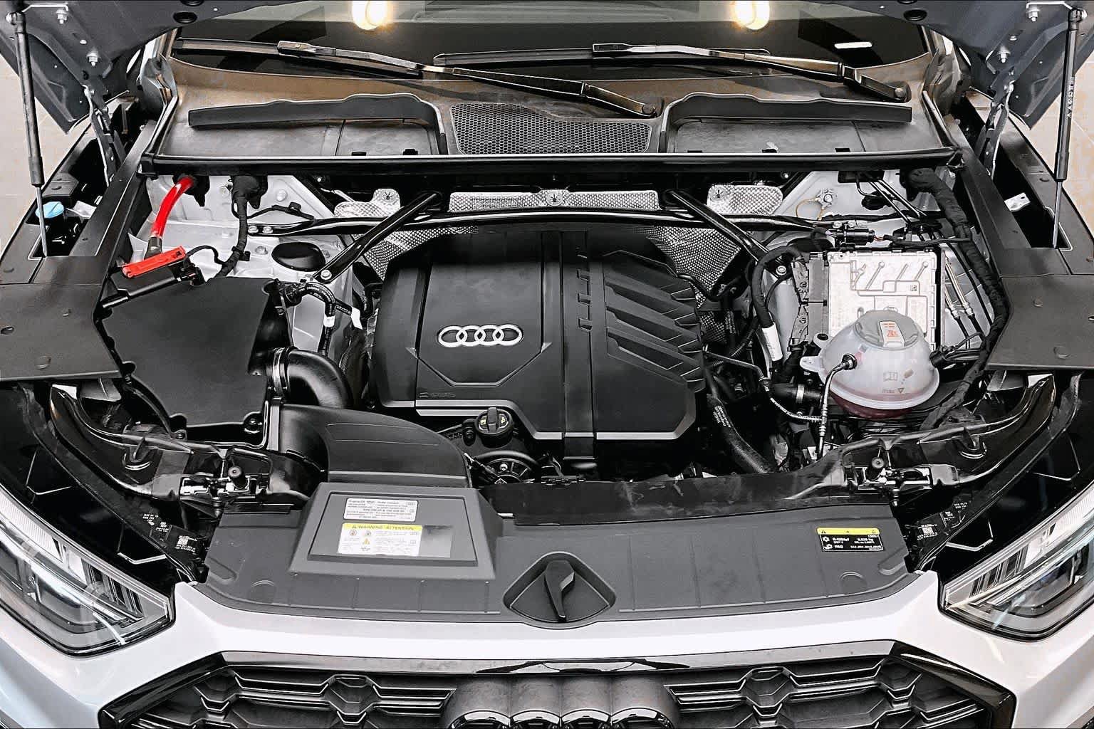 Certified 2025 Audi Q5 2.0T Premium Plus w/ Premium Plus Package AWD/4WD image 30