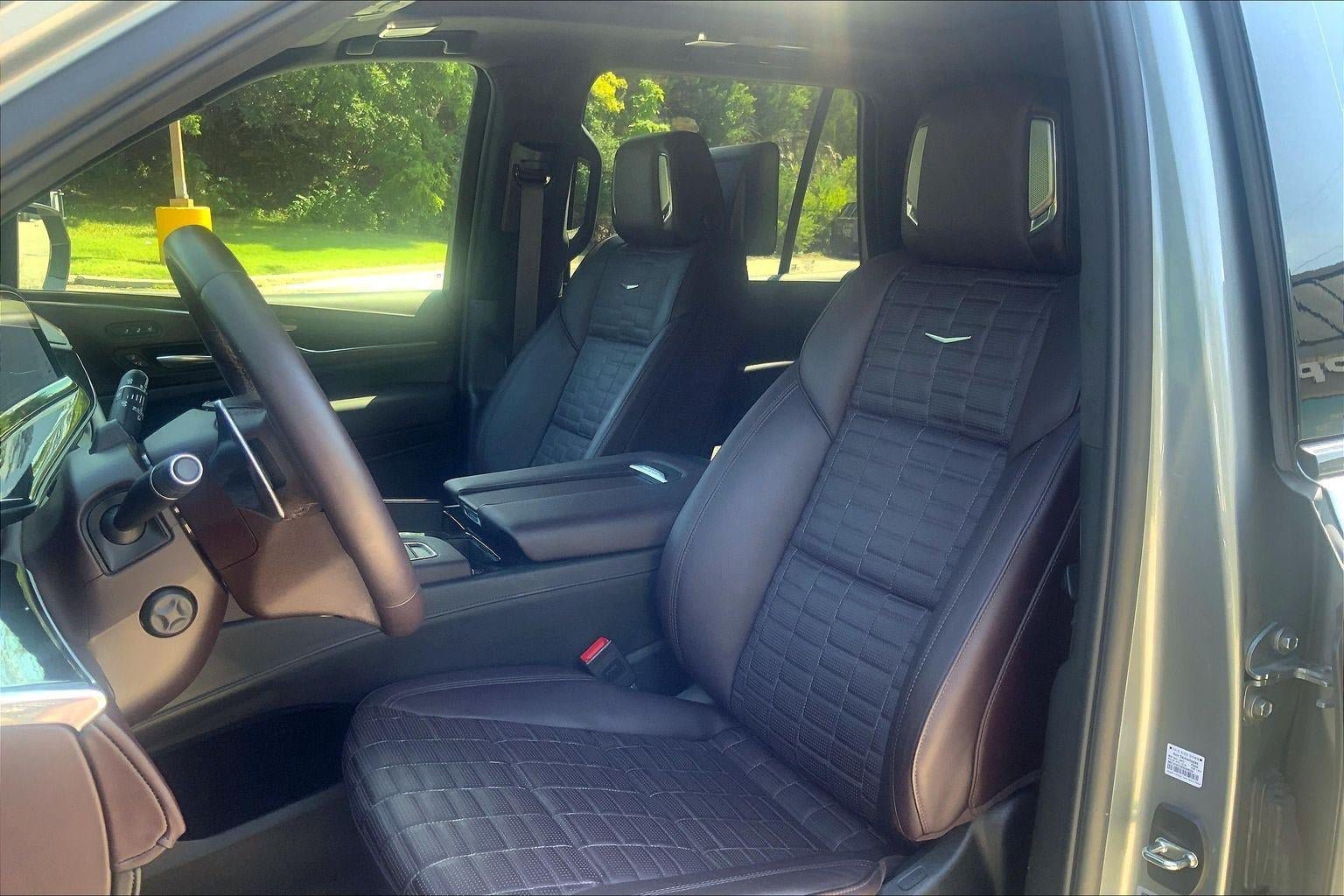 Certified 2024 Cadillac Escalade V AWD/4WD image 23
